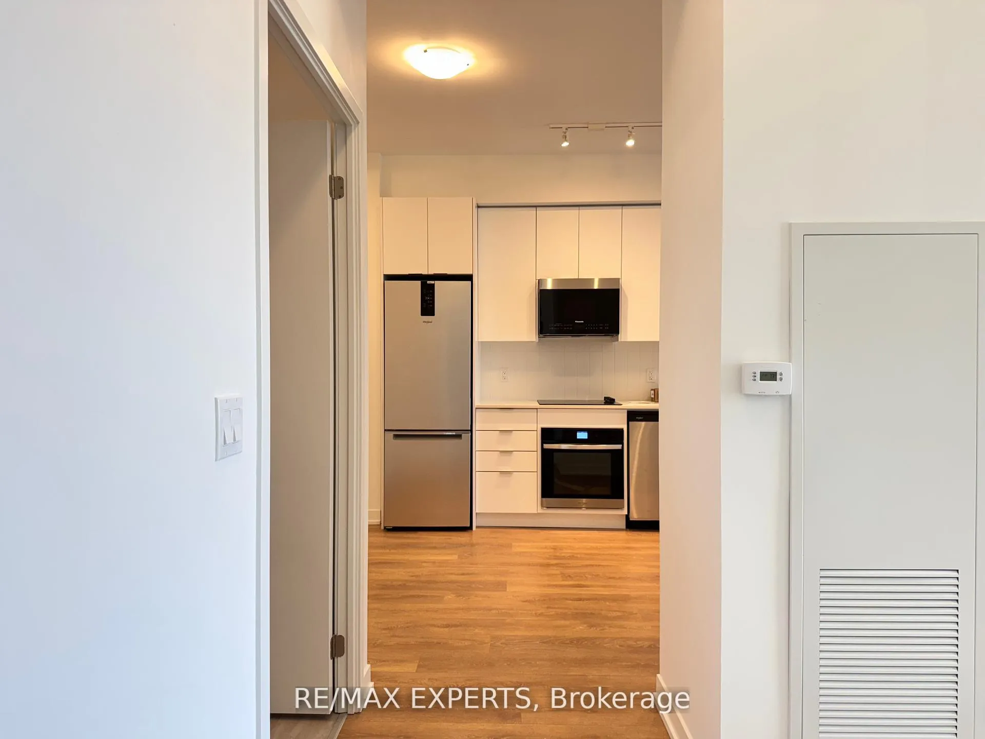 Photo 17 of Unit 605, 474 Caldari Road, Vaughan, Concord — HOMEH