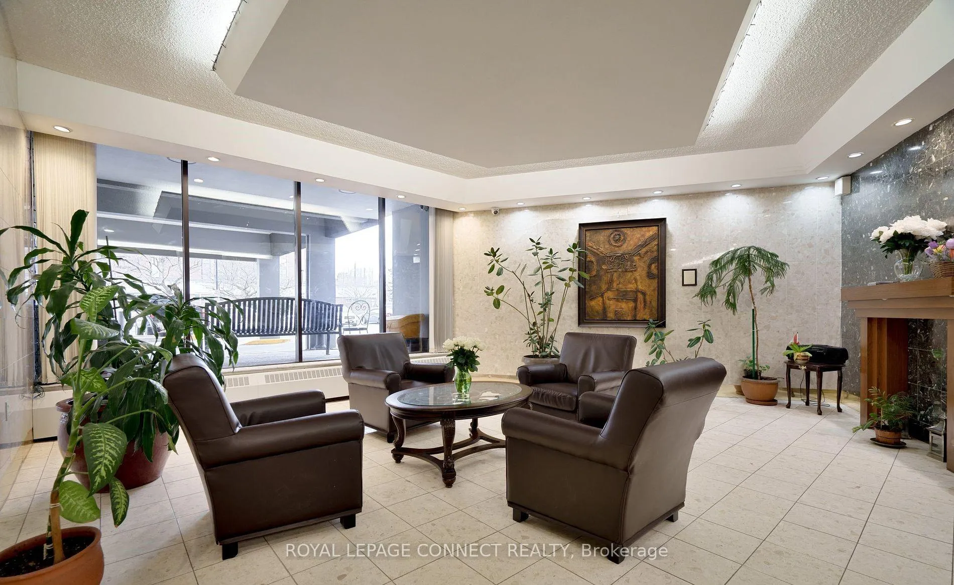 Photo 3 of Unit PH 5, 60 Pavane Linkway, Toronto, Flemingdon Park — HOMEH