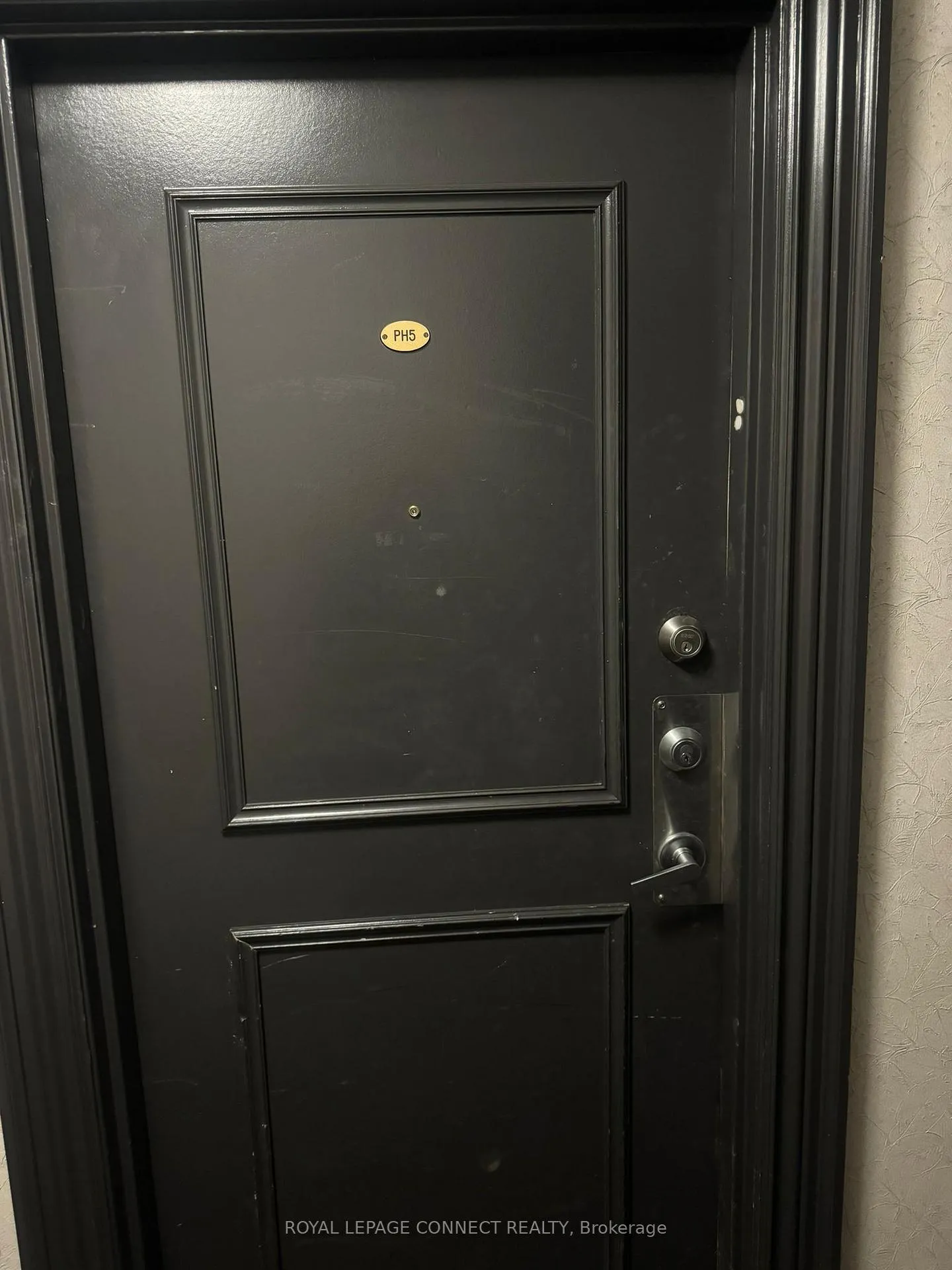 Photo 6 of Unit PH 5, 60 Pavane Linkway, Toronto, Flemingdon Park — HOMEH