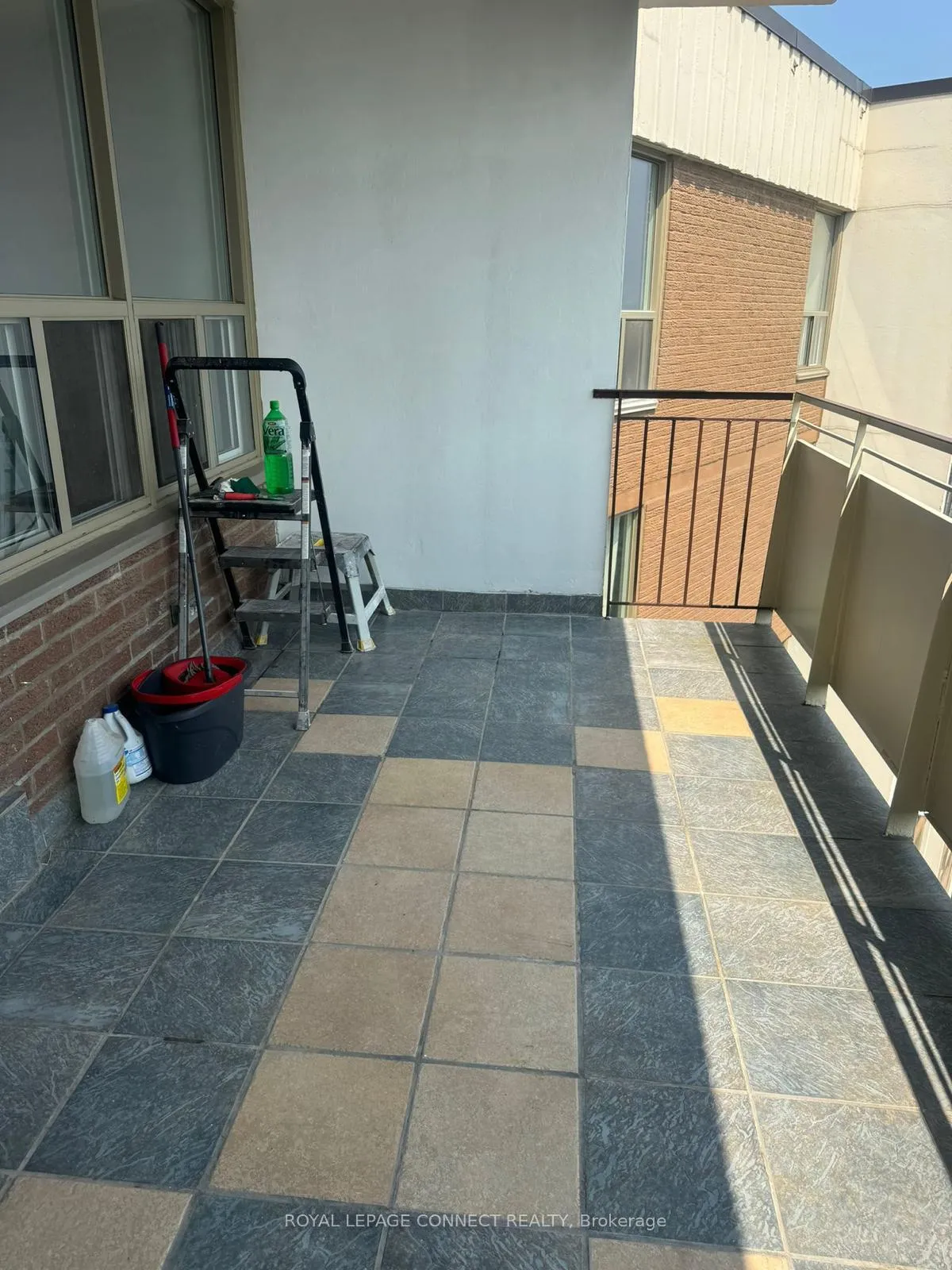 Photo 18 of Unit PH 5, 60 Pavane Linkway, Toronto, Flemingdon Park — HOMEH