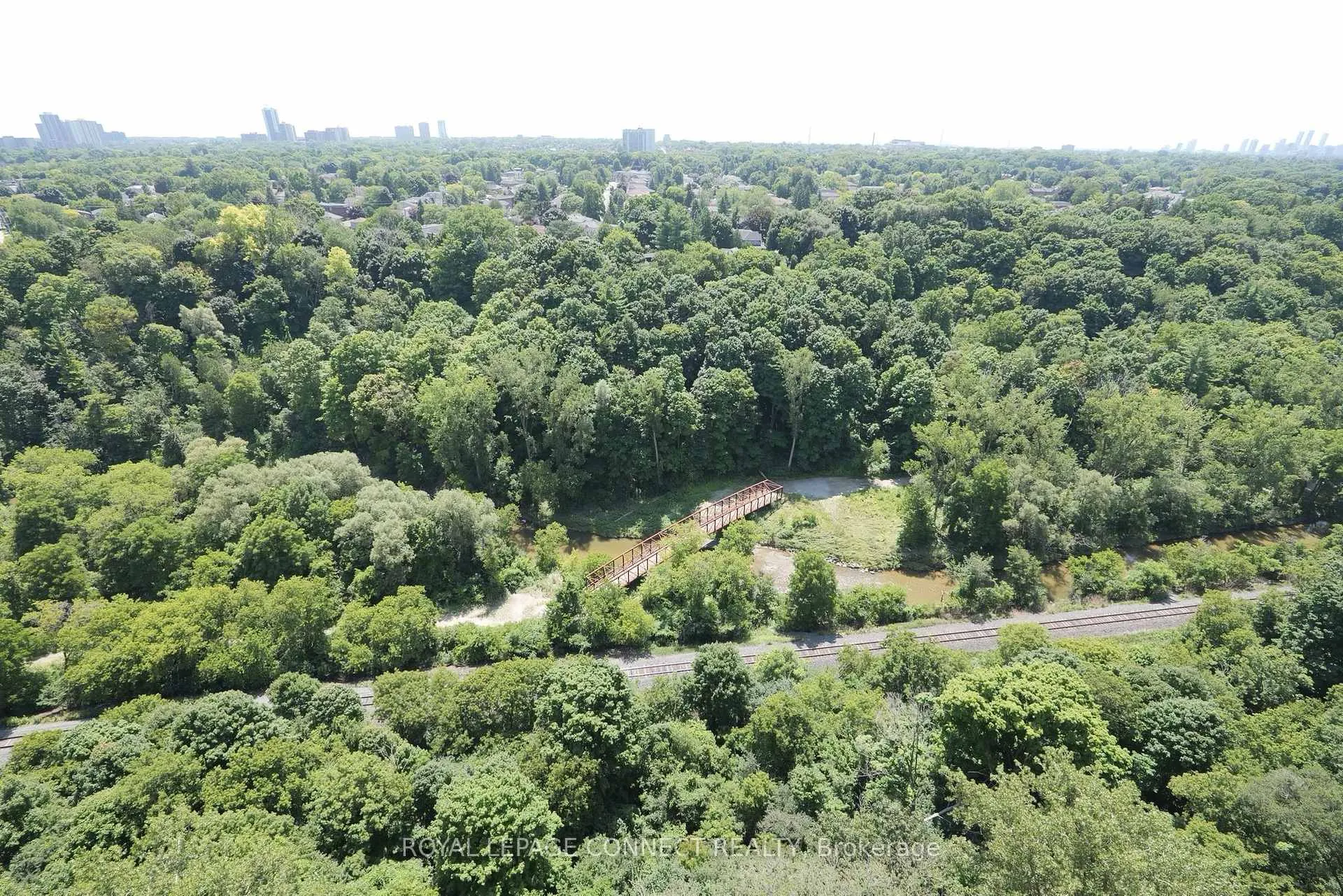 Photo 20 of Unit PH 5, 60 Pavane Linkway, Toronto, Flemingdon Park — HOMEH