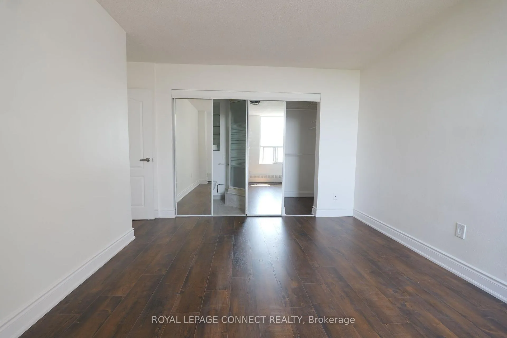 Photo 23 of Unit PH 5, 60 Pavane Linkway, Toronto, Flemingdon Park — HOMEH