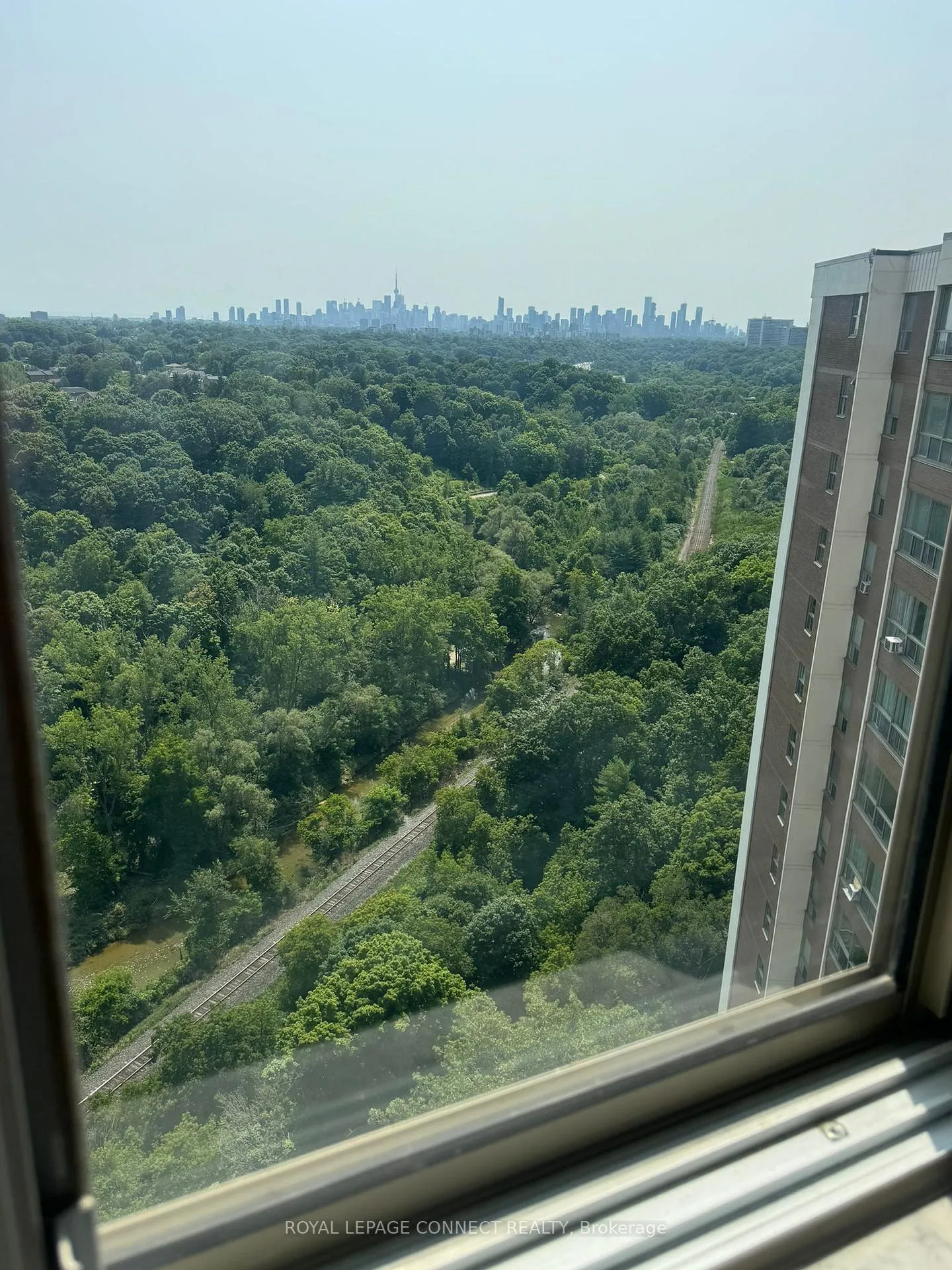 Photo 34 of Unit PH 5, 60 Pavane Linkway, Toronto, Flemingdon Park — HOMEH