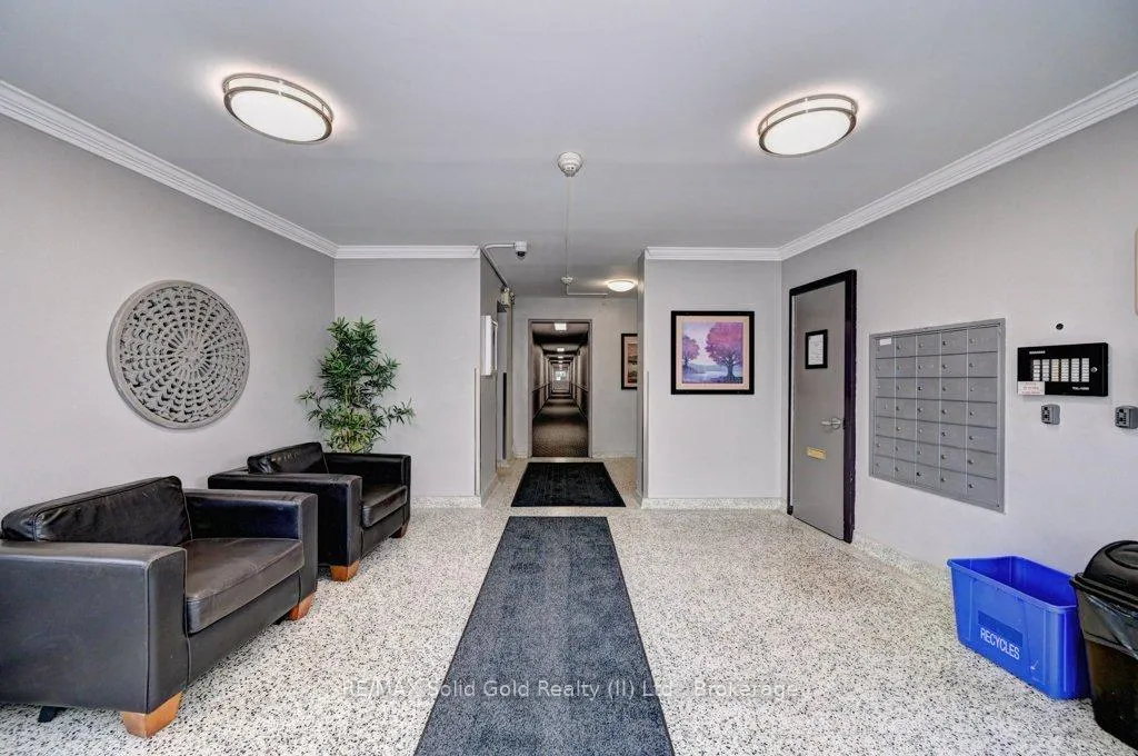 Photo 3 of Unit 306, 283 Fairway Road N, Kitchener — HOMEH