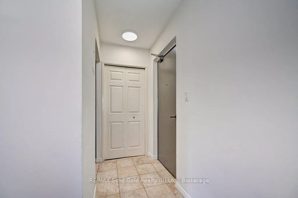 Photo 4 of Unit 306, 283 Fairway Road N, Kitchener — HOMEH