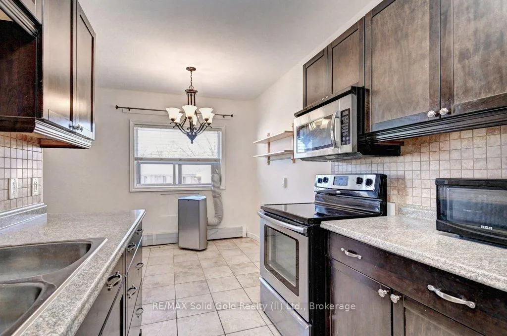 Photo 5 of Unit 306, 283 Fairway Road N, Kitchener — HOMEH