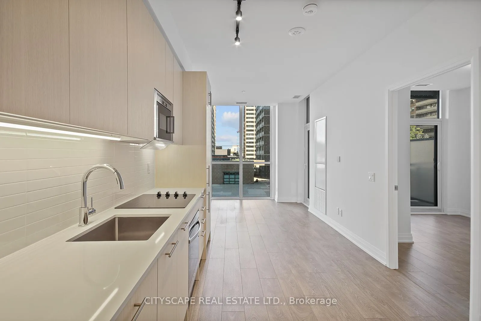 Photo 5 of Unit 204, 286 Main Street, Toronto, East End-Danforth — HOMEH