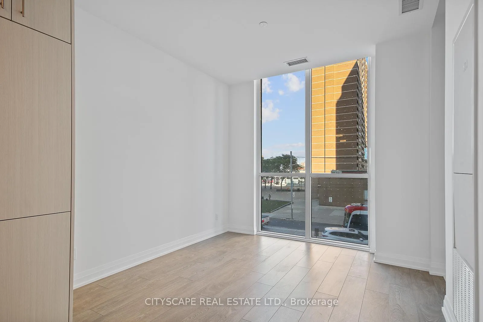 Photo 7 of Unit 204, 286 Main Street, Toronto, East End-Danforth — HOMEH