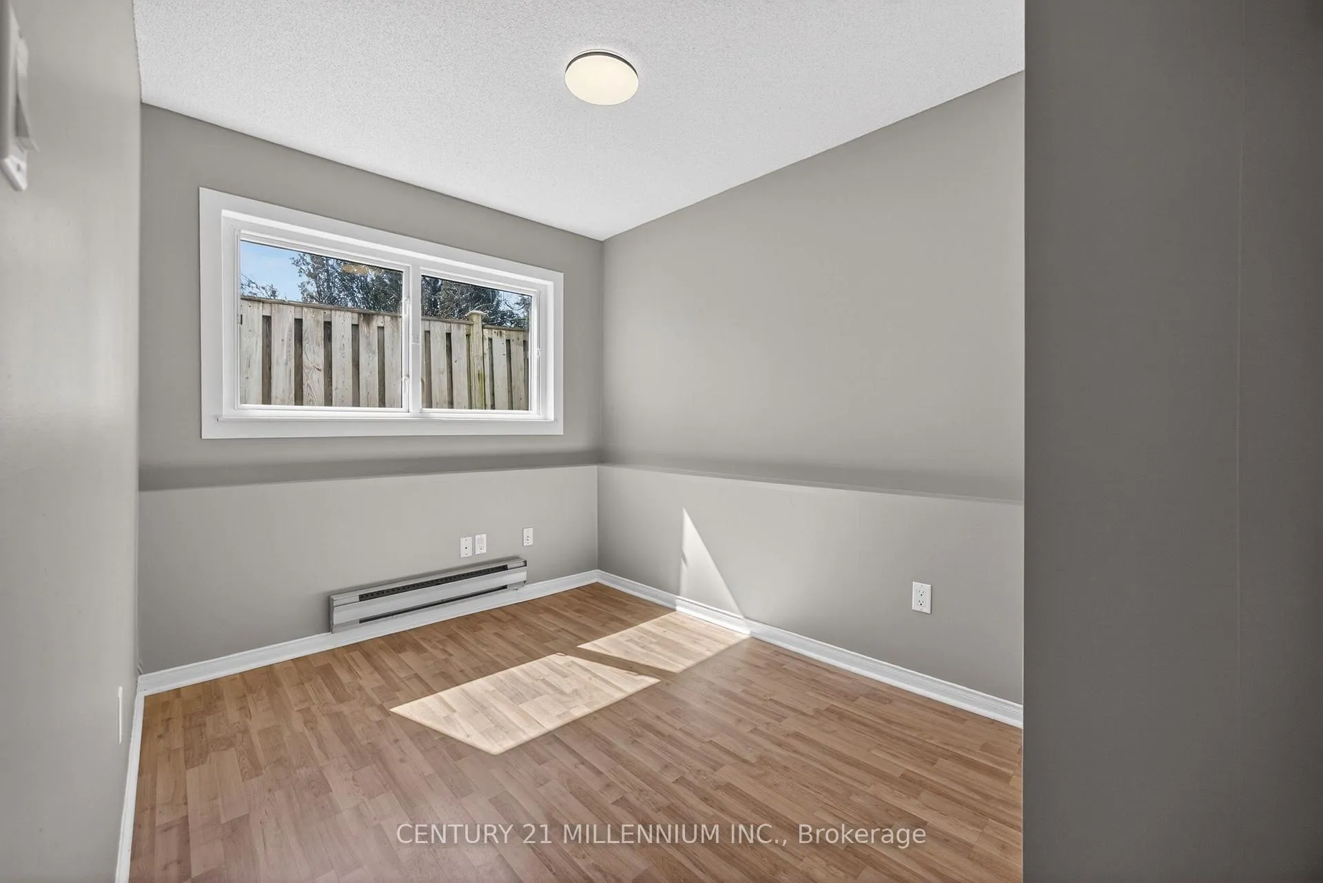 Photo 23 of 308 Shelburne Place, Shelburne — HOMEH