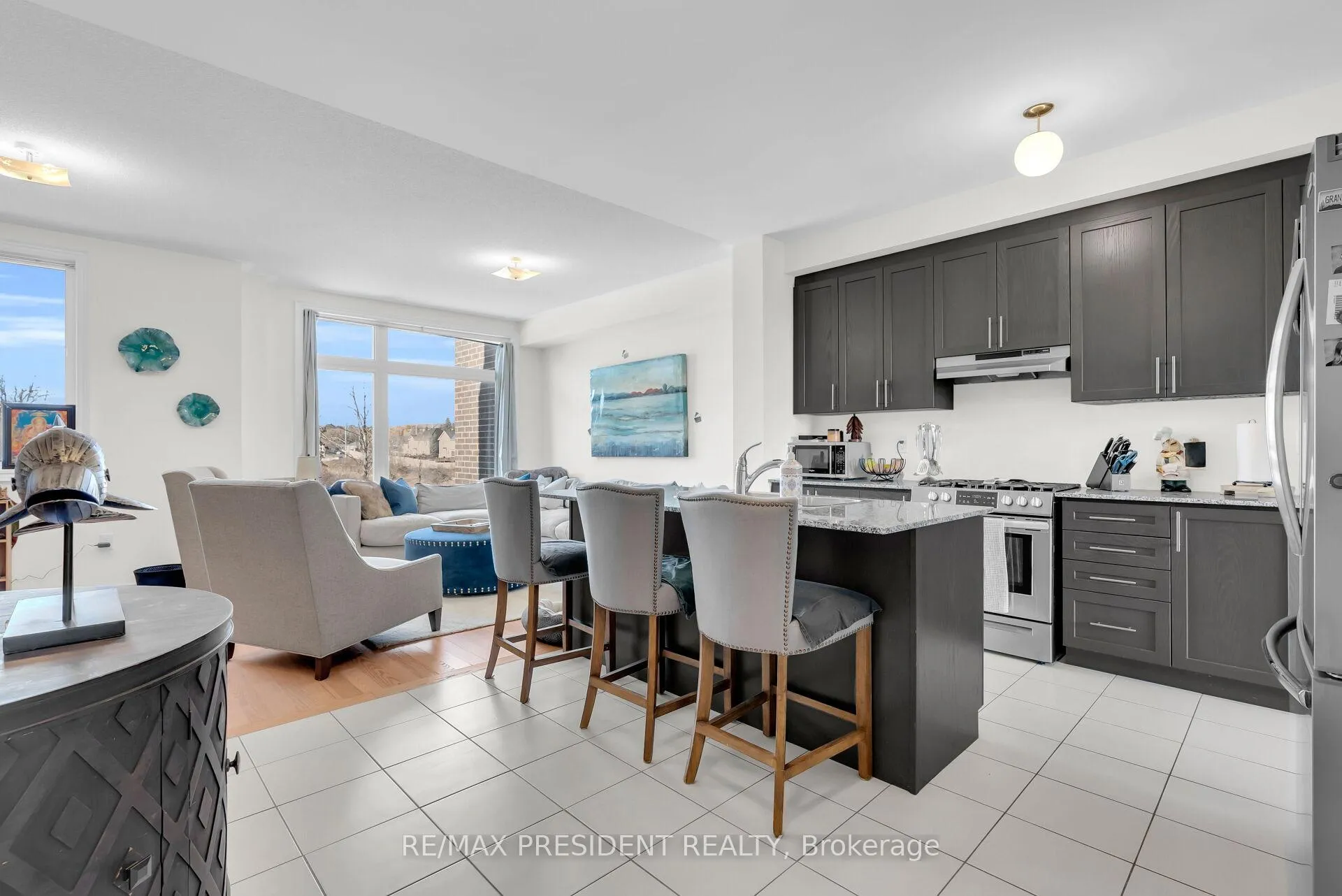 Photo 13 of 40 Queenpost Drive, Brampton, Credit Valley — HOMEH