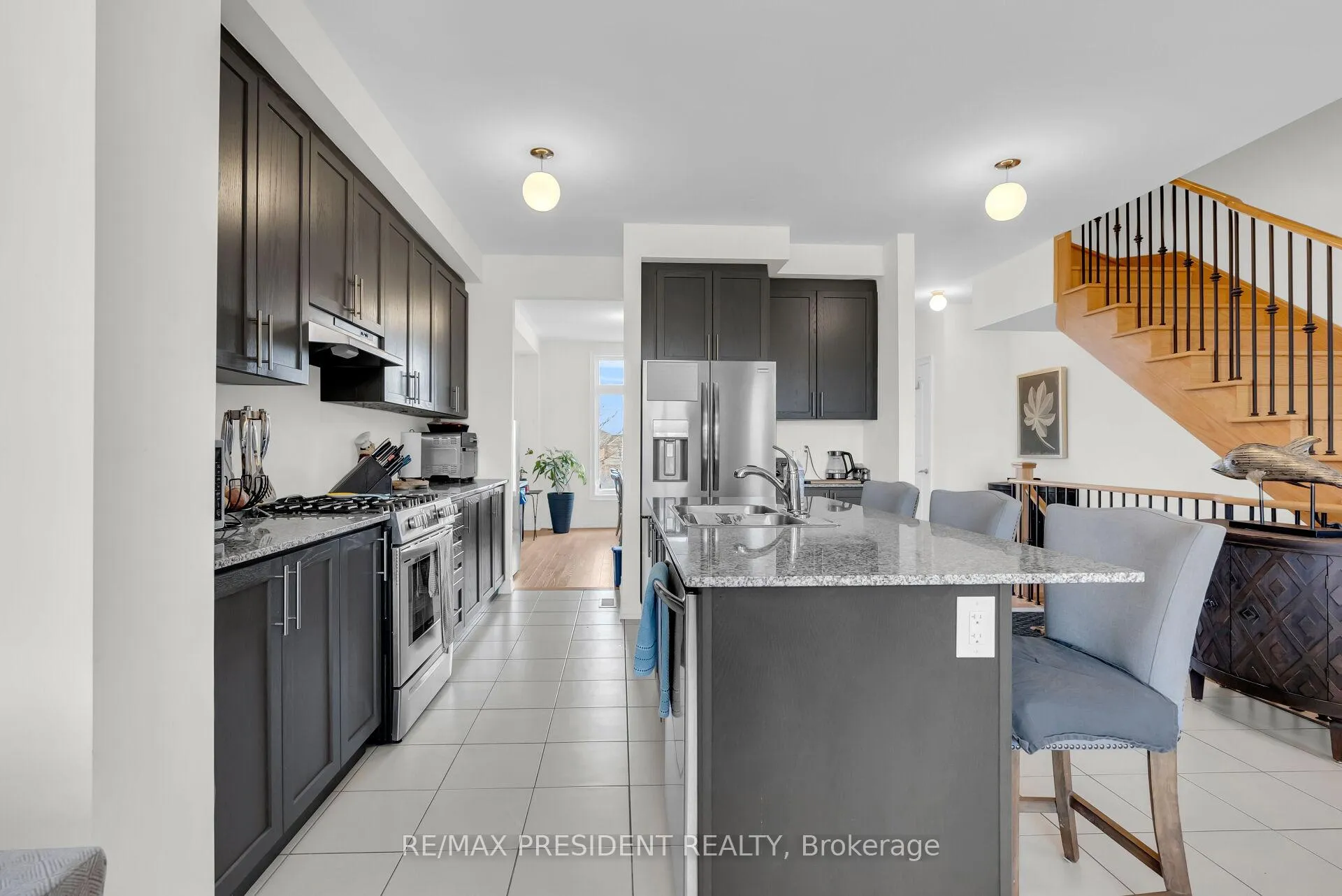Photo 16 of 40 Queenpost Drive, Brampton, Credit Valley — HOMEH