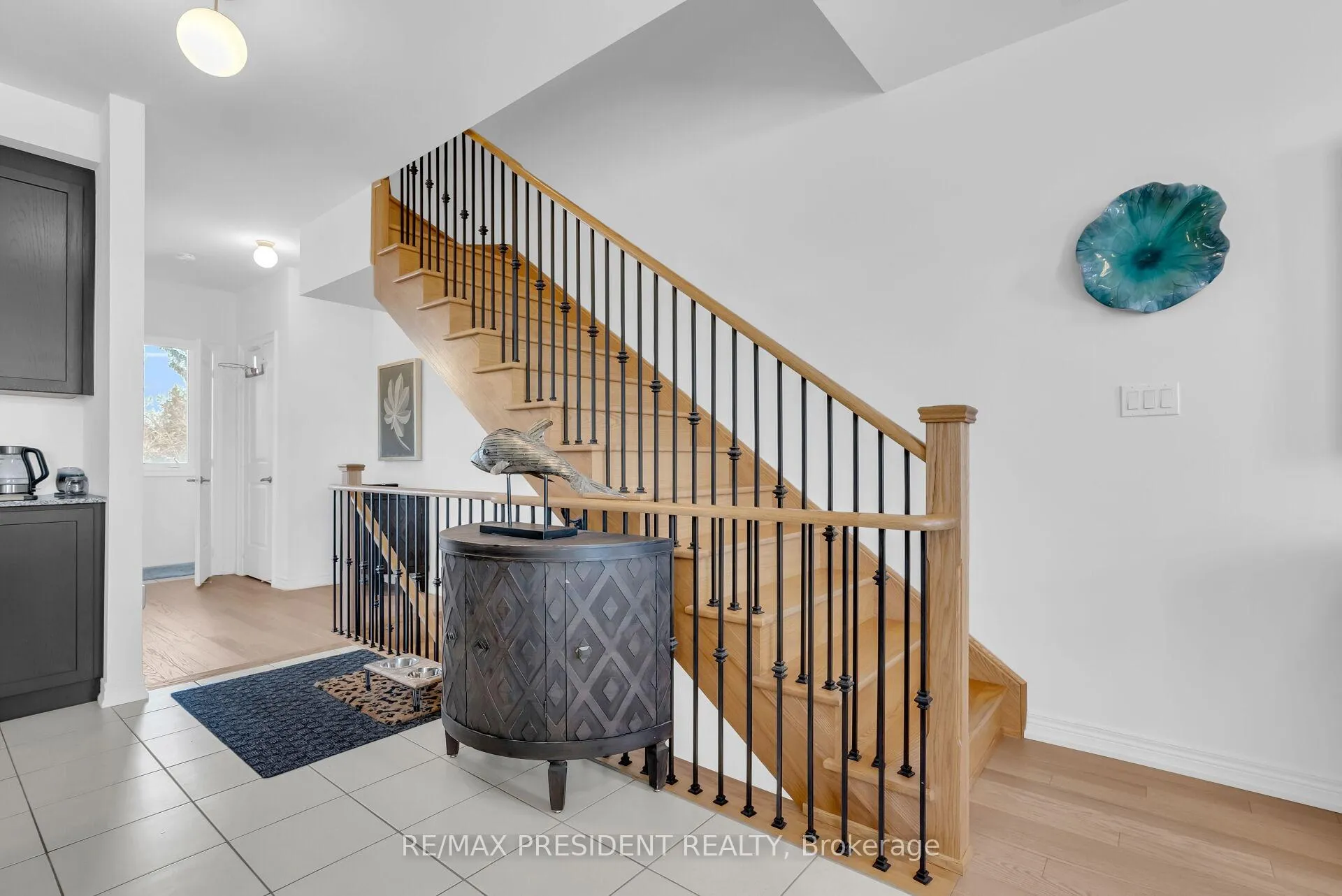 Photo 26 of 40 Queenpost Drive, Brampton, Credit Valley — HOMEH