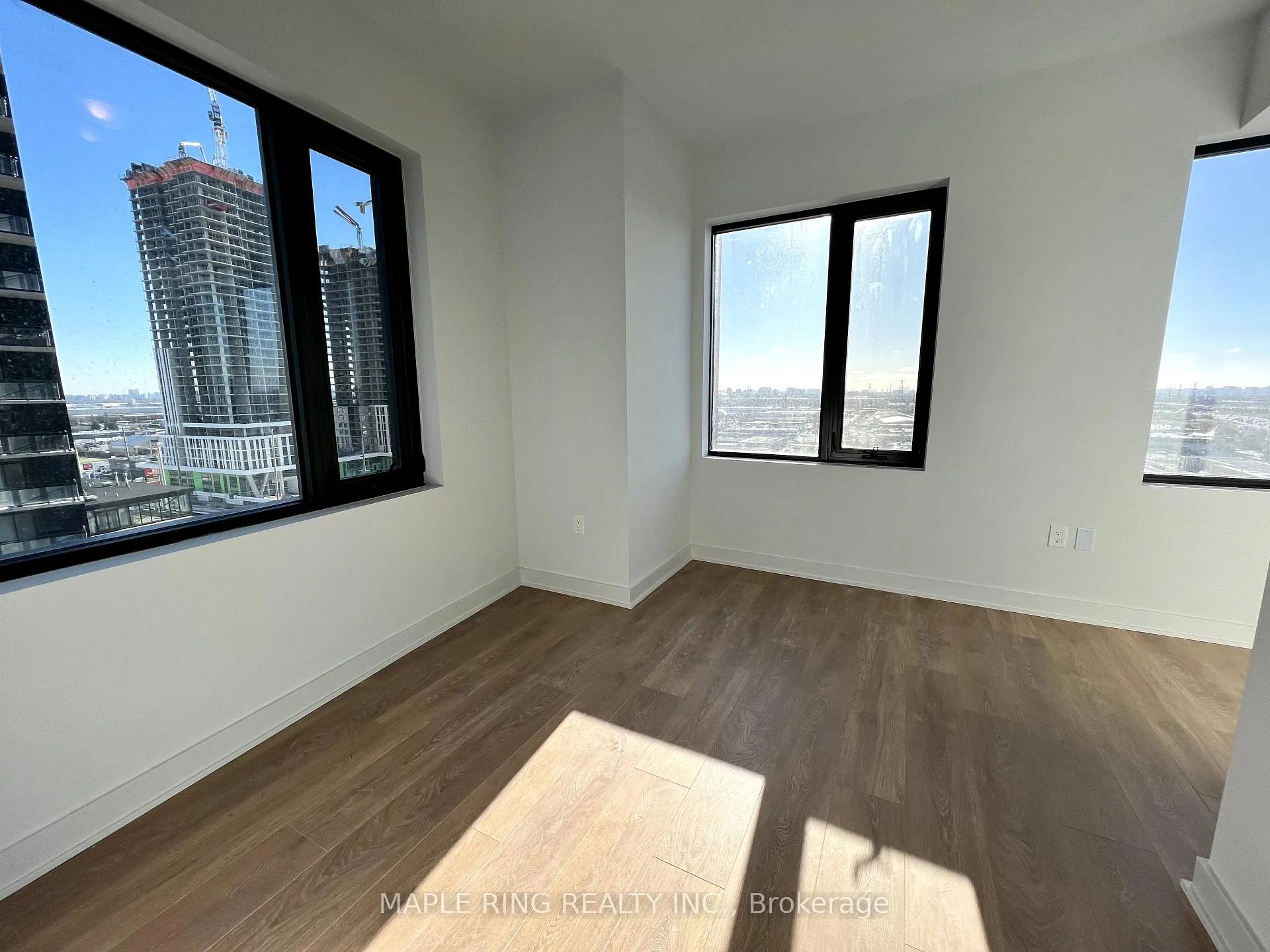 Photo 1 of Unit 1107, 2920 Highway 7 Road, Vaughan, Concord — HOMEH