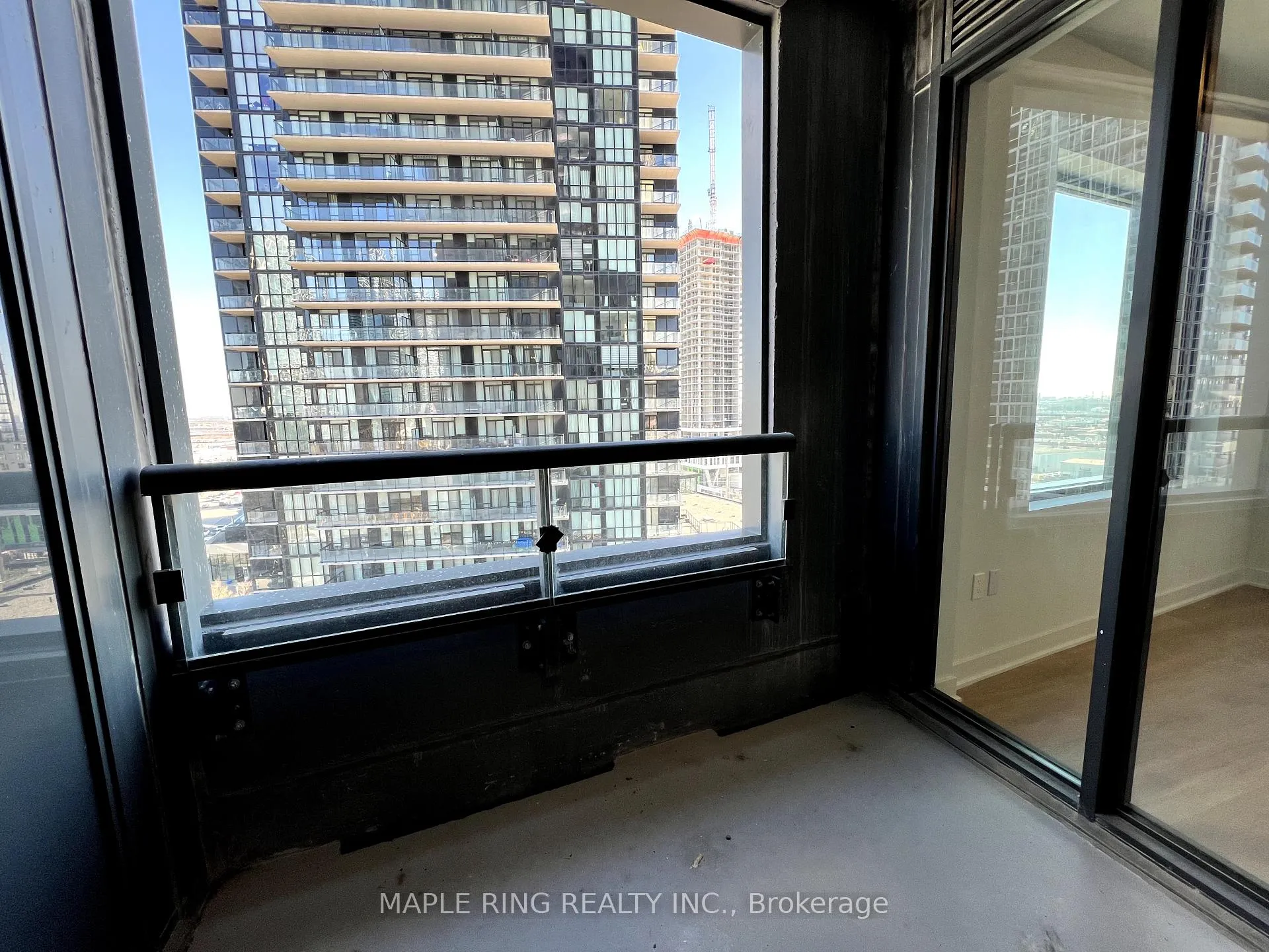 Photo 3 of Unit 1107, 2920 Highway 7 Road, Vaughan, Concord — HOMEH