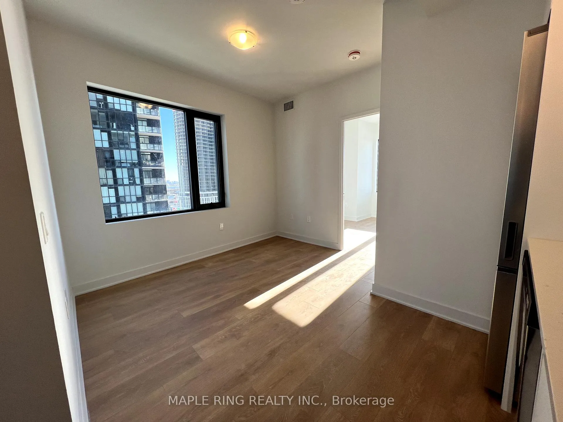 Photo 6 of Unit 1107, 2920 Highway 7 Road, Vaughan, Concord — HOMEH