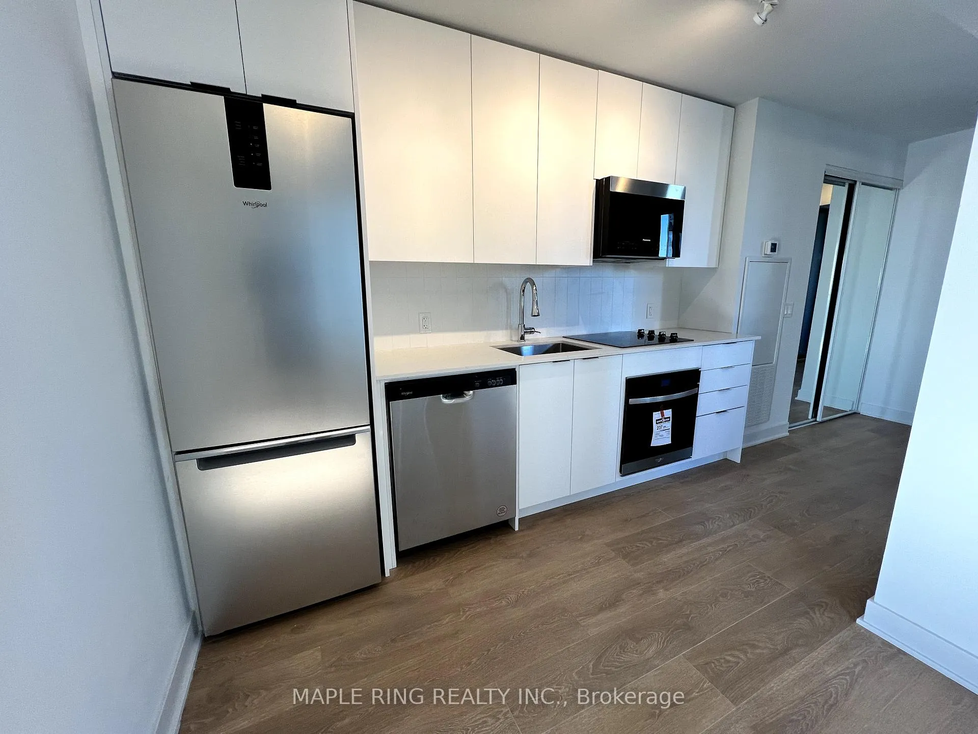 Photo 7 of Unit 1107, 2920 Highway 7 Road, Vaughan, Concord — HOMEH