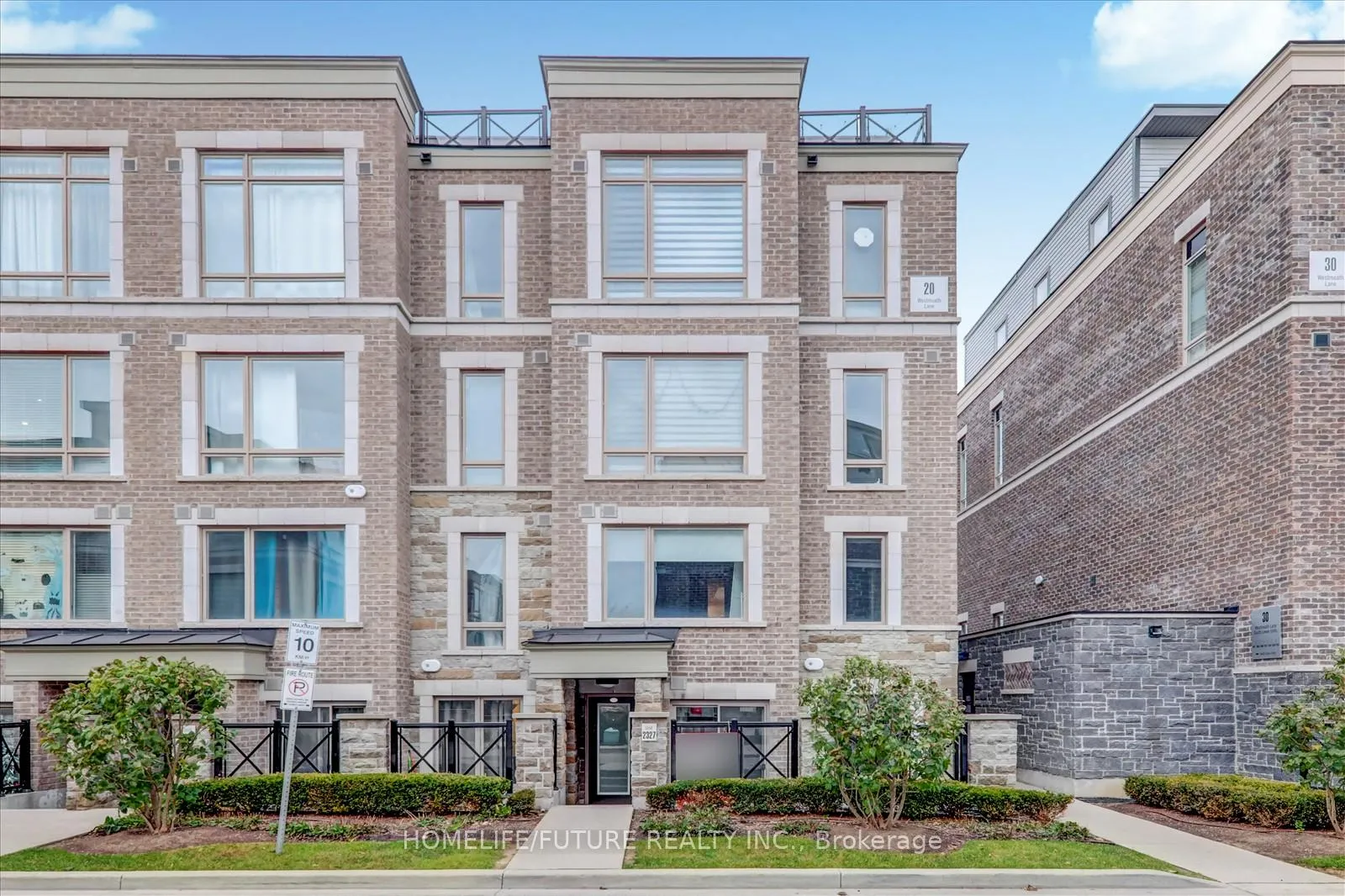 Front of Unit 2327, 20 Westmeath Lane
