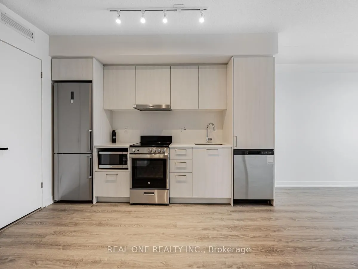 Photo 2 of Unit 2510, 195 Commerce Street, Vaughan, Vaughan Corporate Centre — HOMEH