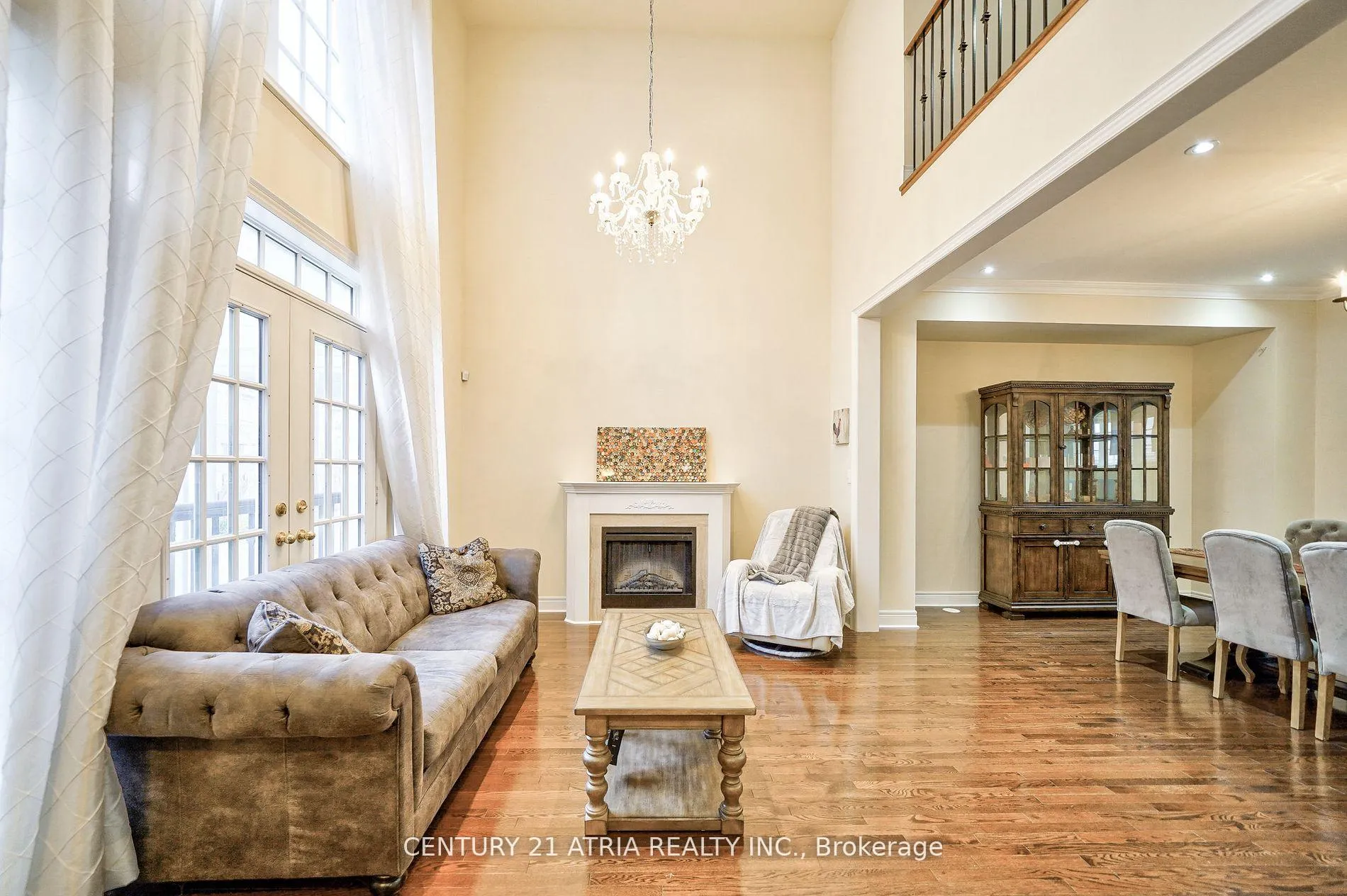 Photo 4 of 28 Lord Durham Road, Markham, Unionville — HOMEH