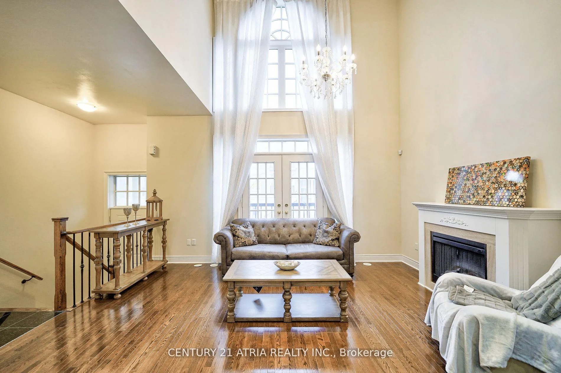 Photo 5 of 28 Lord Durham Road, Markham, Unionville — HOMEH