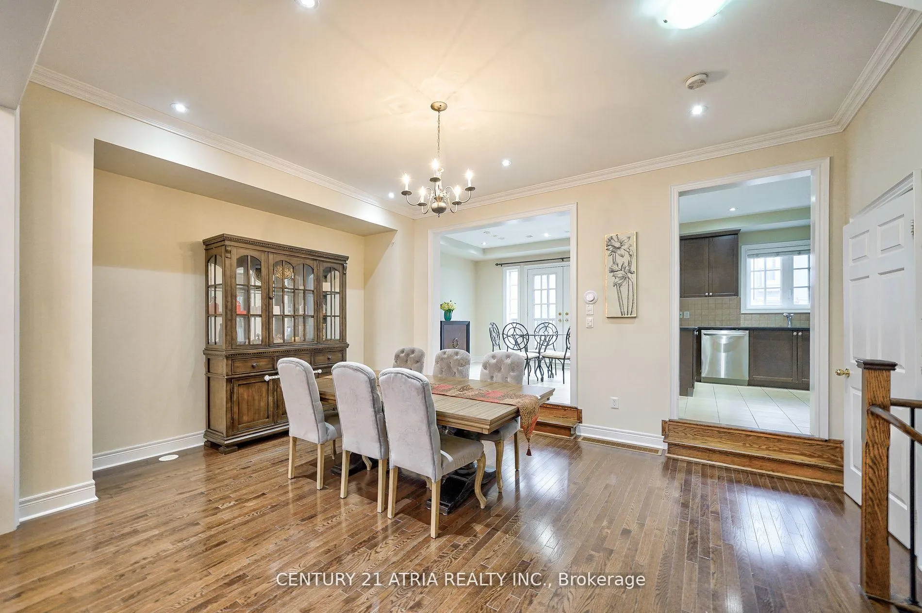 Photo 9 of 28 Lord Durham Road, Markham, Unionville — HOMEH