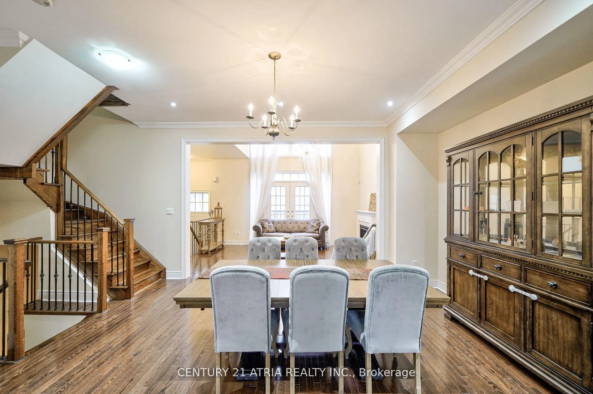 Photo 10 of 28 Lord Durham Road, Markham, Unionville — HOMEH
