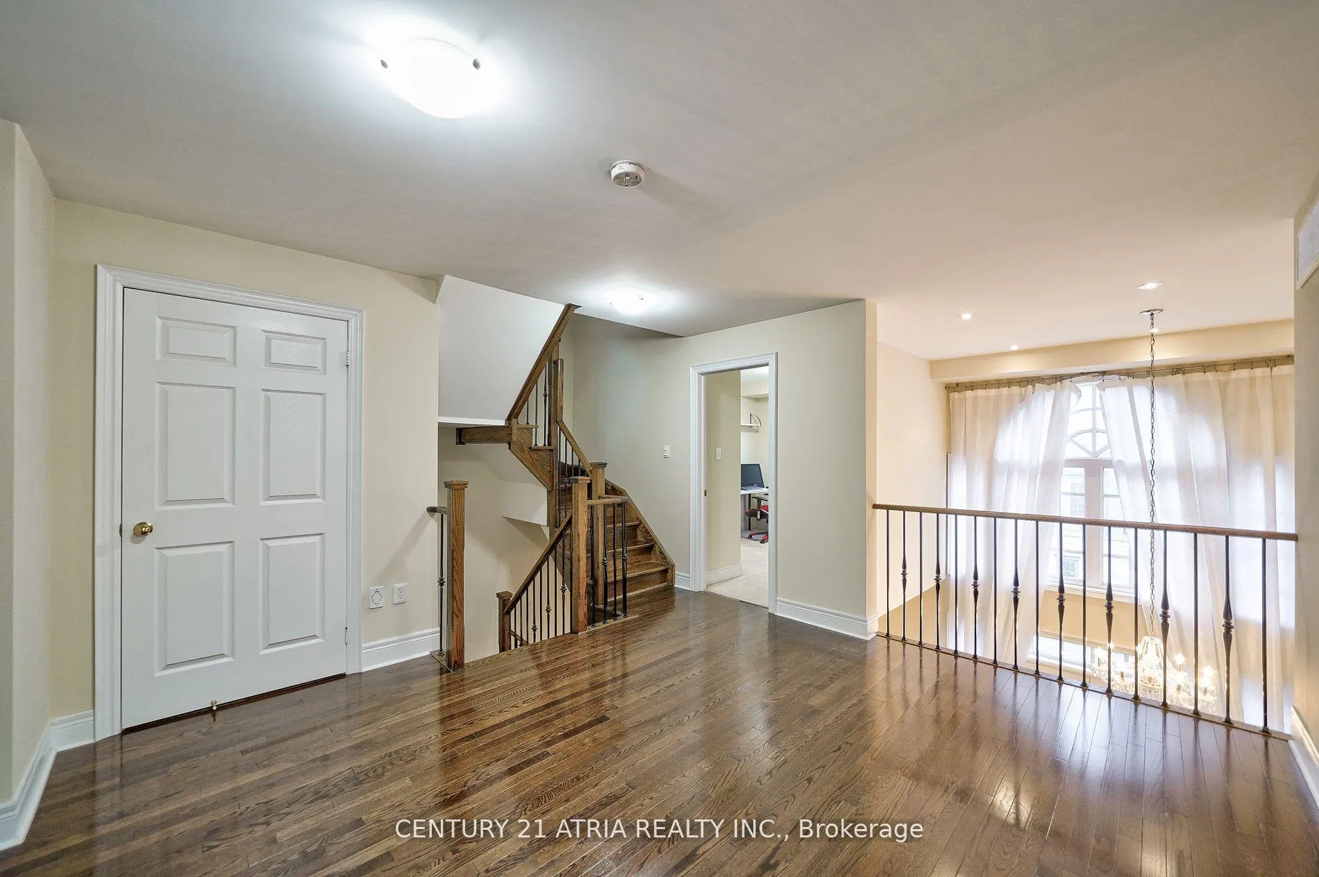 Photo 18 of 28 Lord Durham Road, Markham, Unionville — HOMEH