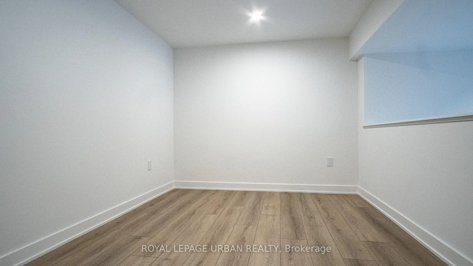 Photo 14 of Unit 101, 312 Erb Street, Kitchener — HOMEH