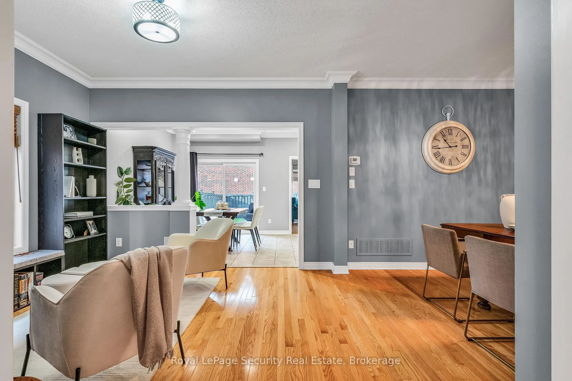 Photo 8 of 40 Summit Drive, Vaughan, Vellore Village — HOMEH