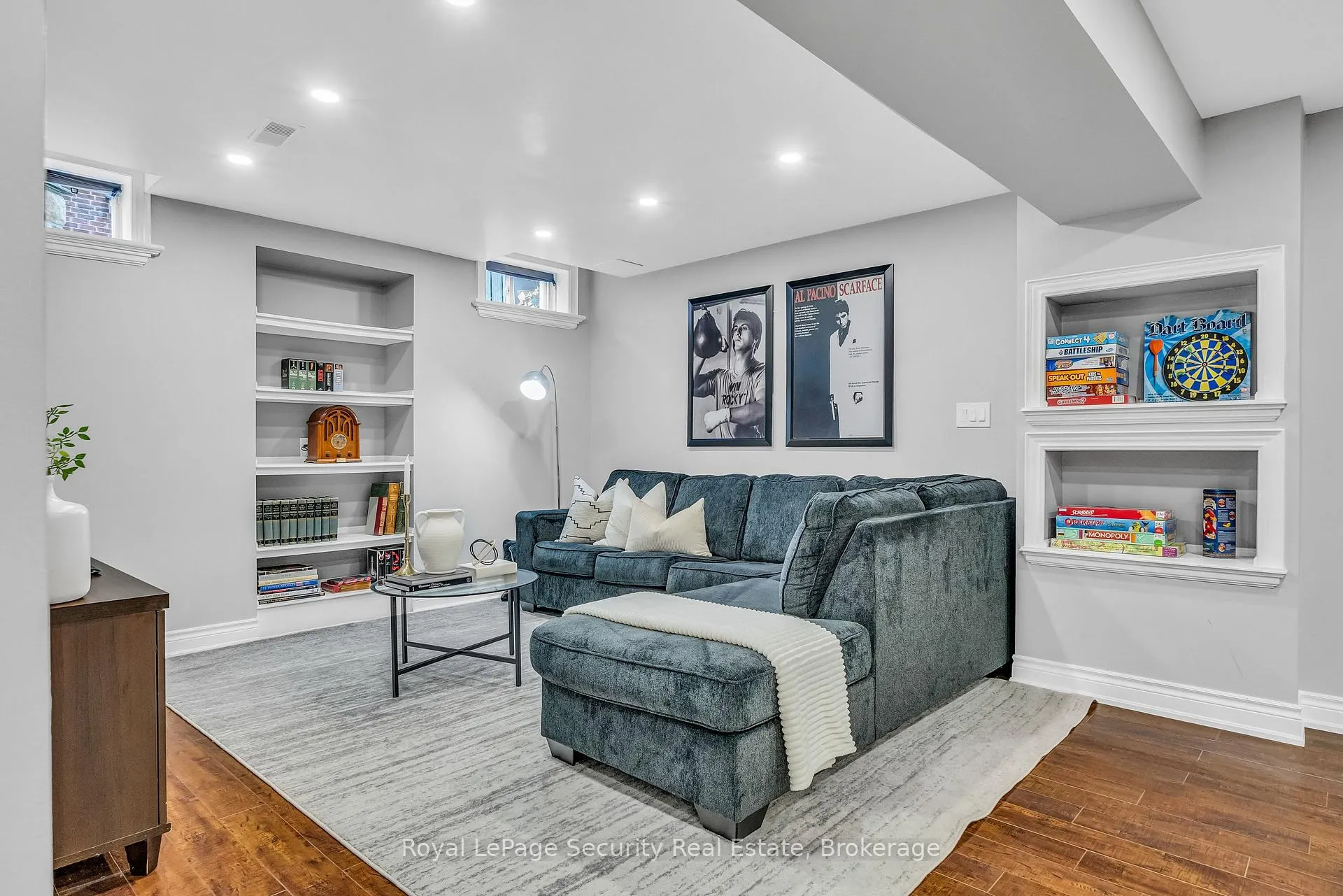 Photo 34 of 40 Summit Drive, Vaughan, Vellore Village — HOMEH