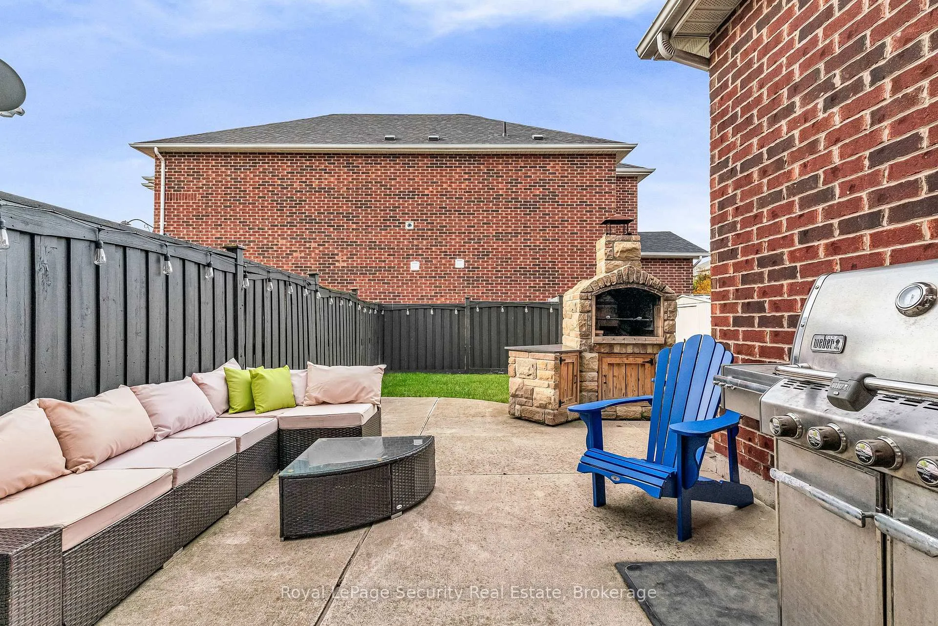Photo 38 of 40 Summit Drive, Vaughan, Vellore Village — HOMEH