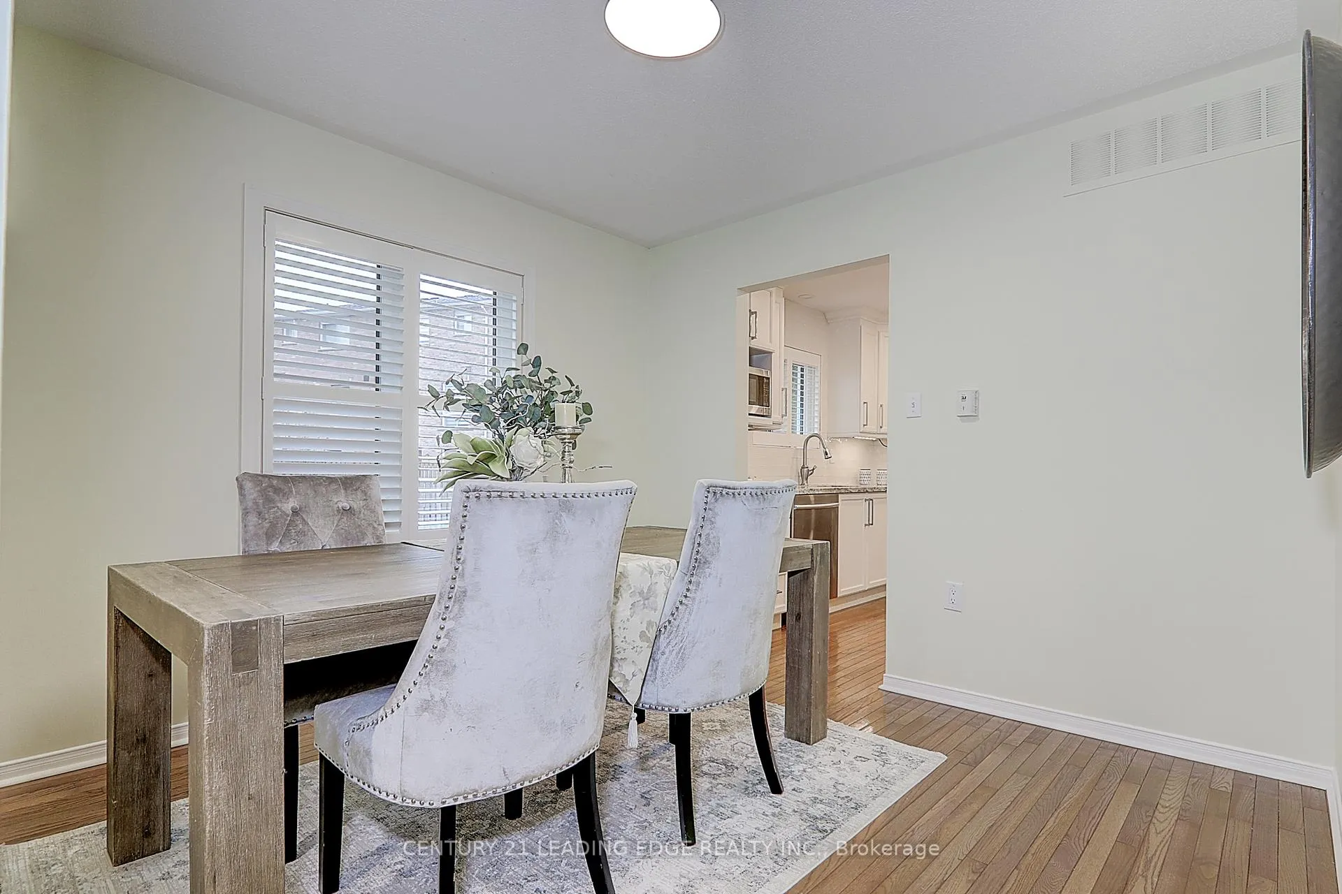 Photo 7 of 66 Rougehaven Way, Markham, Vinegar Hill — HOMEH