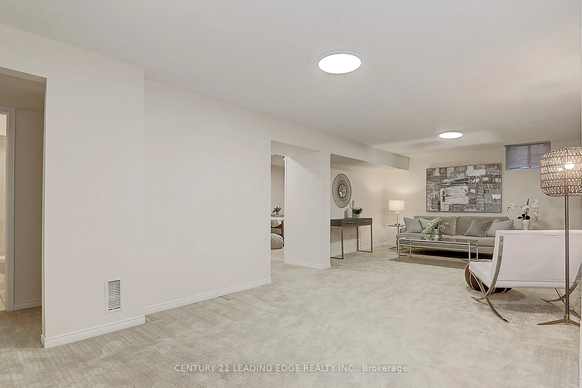 Photo 18 of 66 Rougehaven Way, Markham, Vinegar Hill — HOMEH
