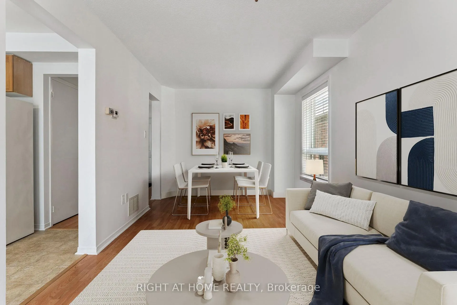 Photo 6 of 115 Laidlaw Drive, Barrie, West Bayfield — HOMEH