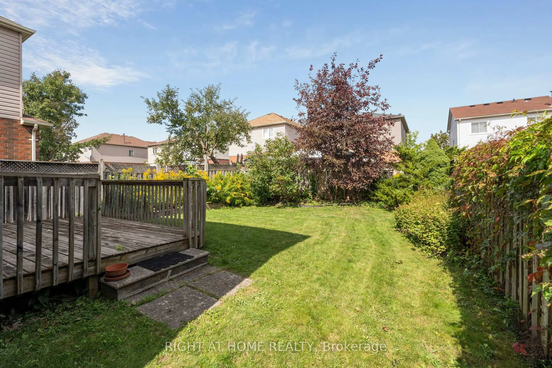 Photo 24 of 115 Laidlaw Drive, Barrie, West Bayfield — HOMEH