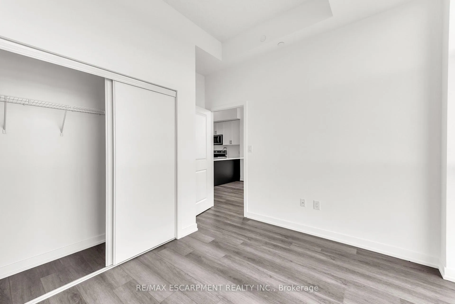 Photo 24 of Unit 502, 460 Dundas Street E, Hamilton, Waterdown — HOMEH