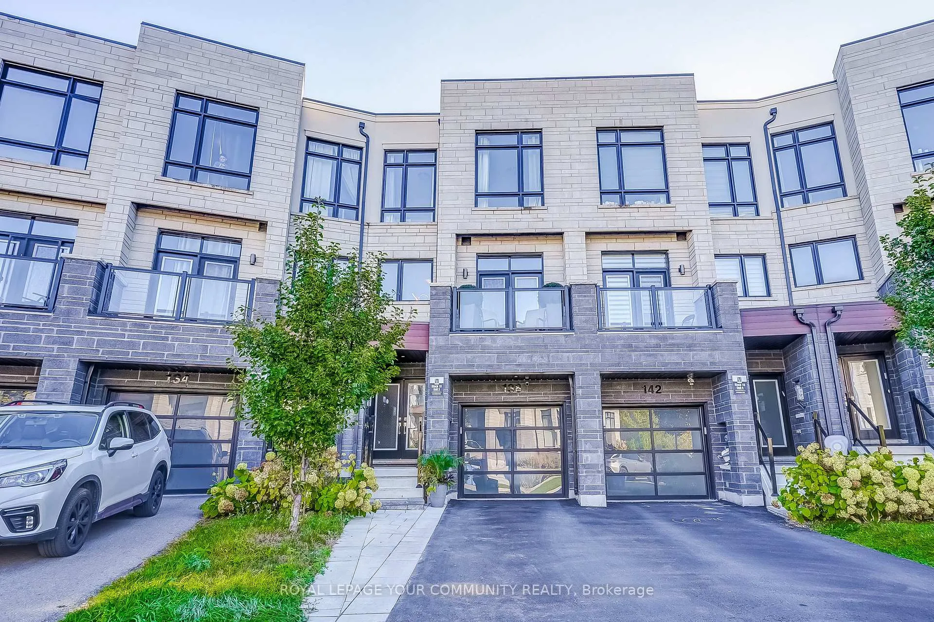 Photo 1 of 138 Golden Trail, Vaughan, Patterson — HOMEH