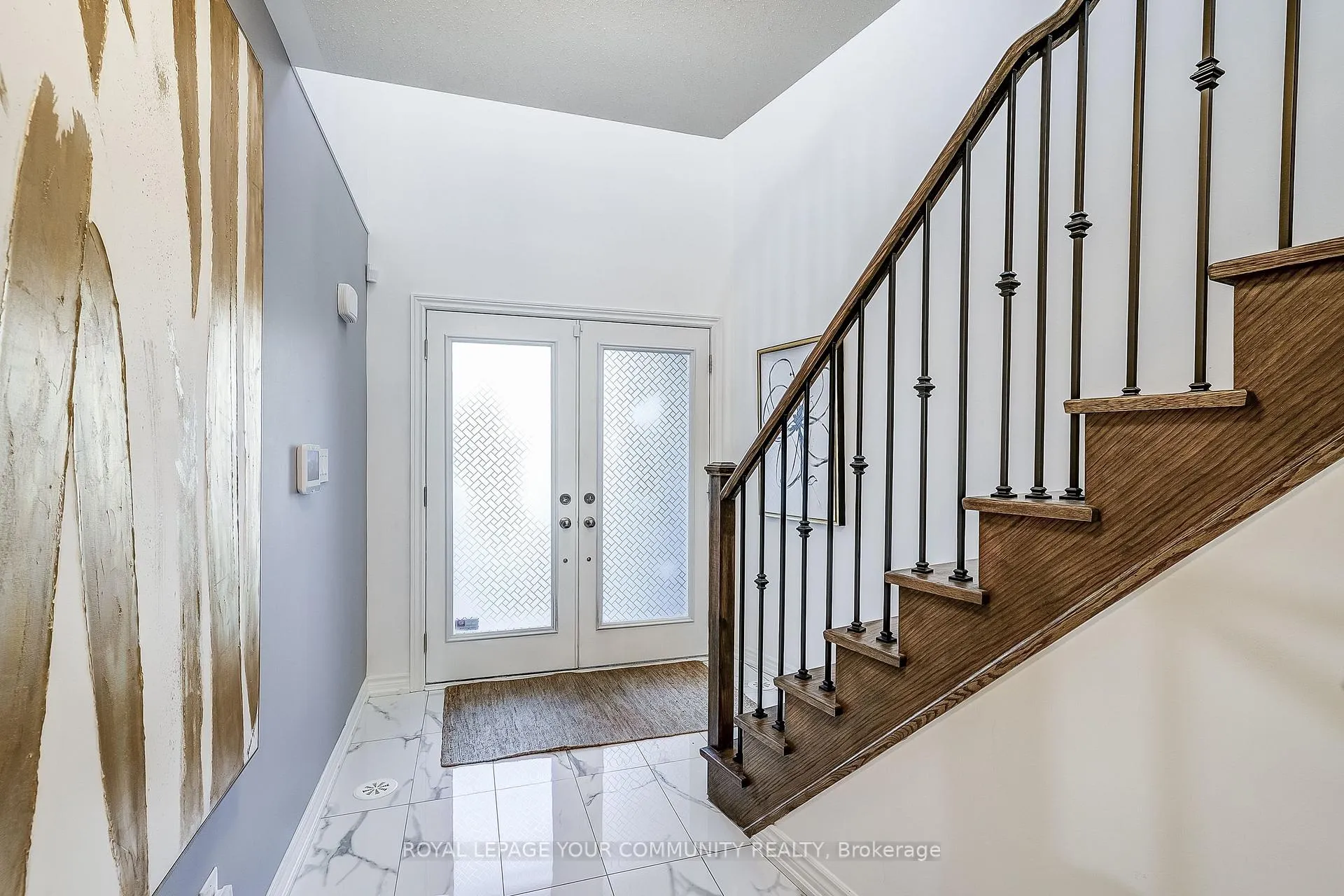 Photo 2 of 138 Golden Trail, Vaughan, Patterson — HOMEH