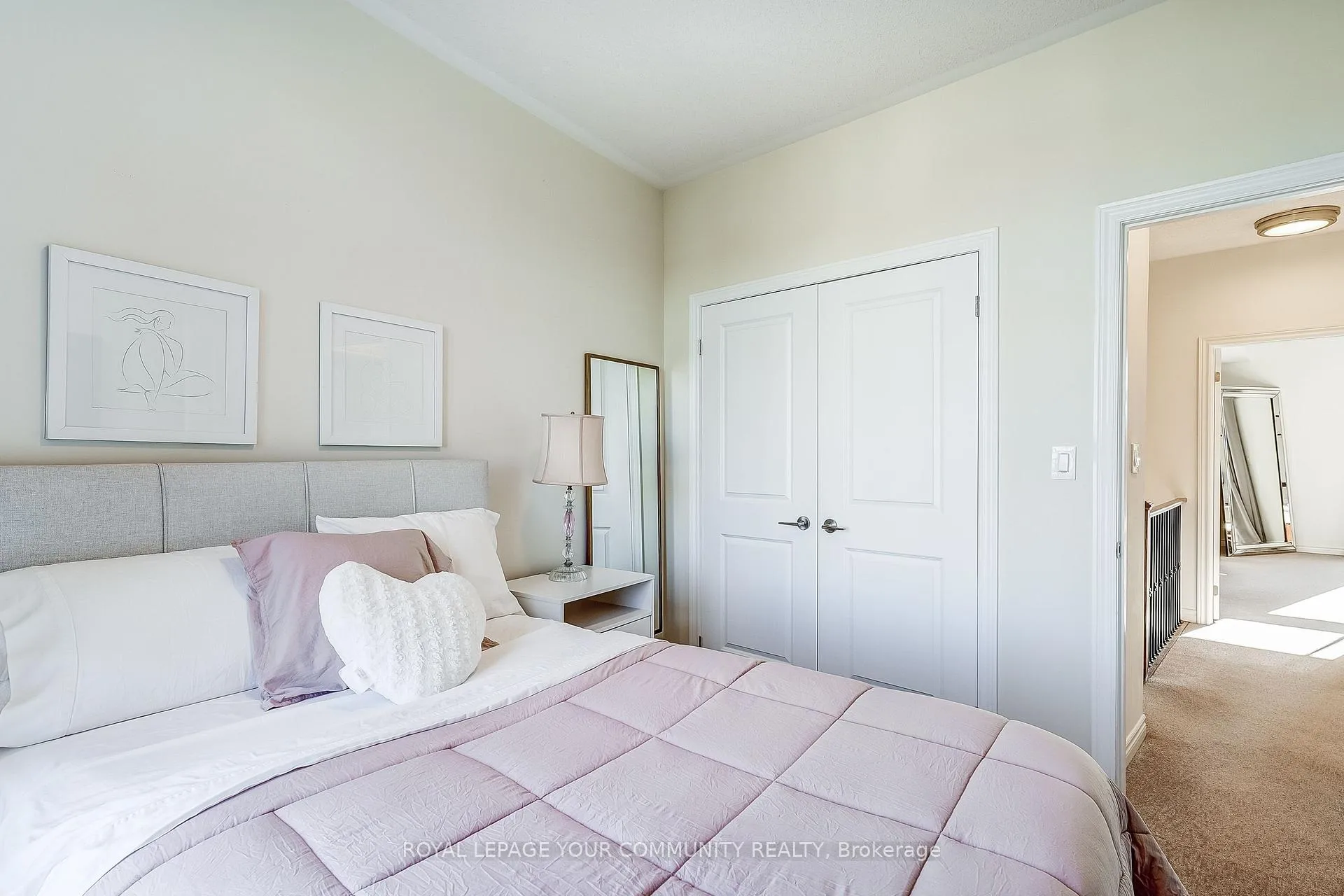 Photo 26 of 138 Golden Trail, Vaughan, Patterson — HOMEH