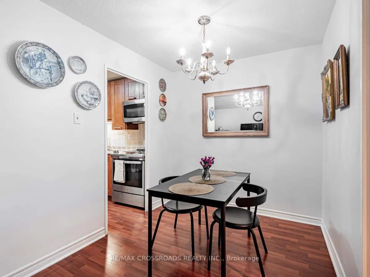 Photo 8 of Unit 119, 16 Elgin Street, Markham, Thornhill — HOMEH