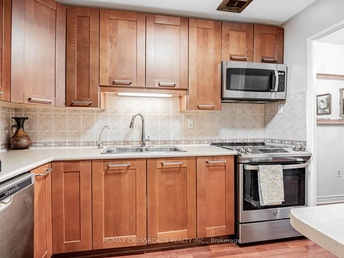 Photo 12 of Unit 119, 16 Elgin Street, Markham, Thornhill — HOMEH