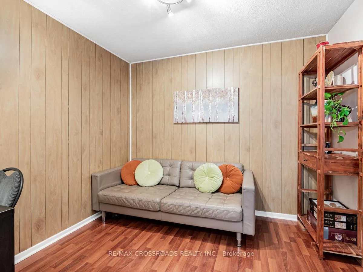 Photo 14 of Unit 119, 16 Elgin Street, Markham, Thornhill — HOMEH