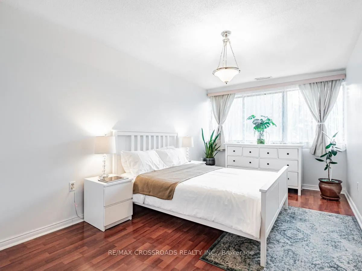 Photo 16 of Unit 119, 16 Elgin Street, Markham, Thornhill — HOMEH