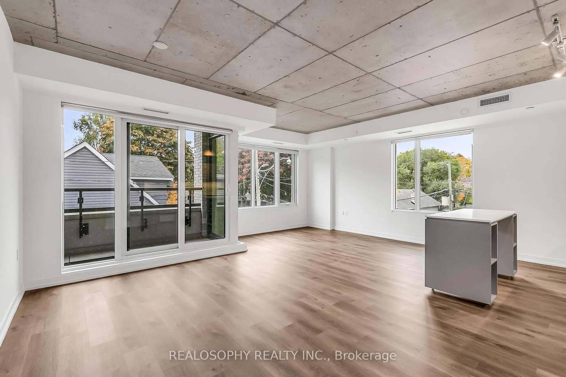 Photo 2 of Unit 302, 115 Larchmount Avenue, Toronto, South Riverdale — HOMEH