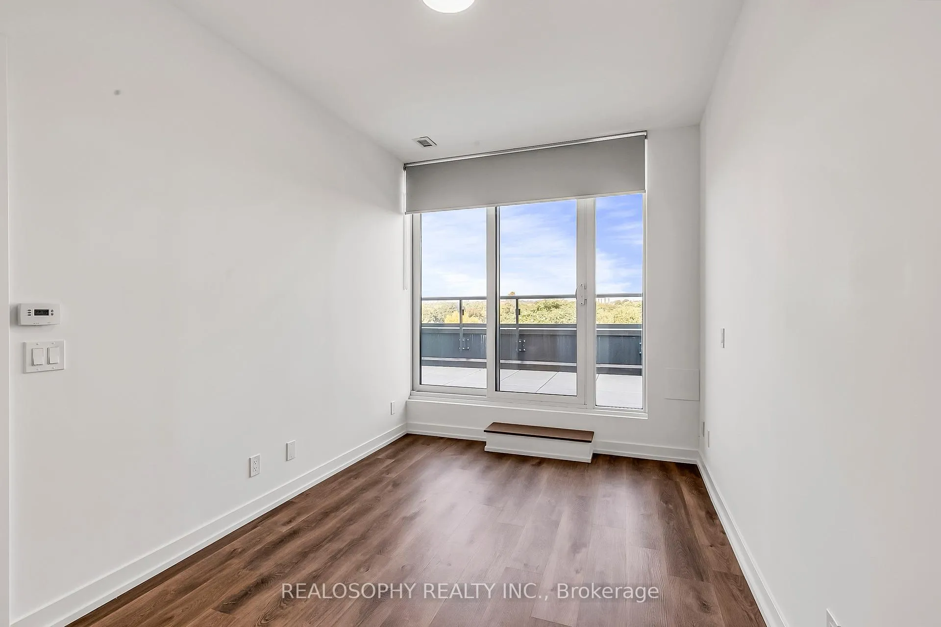 Photo 11 of Unit 602, 115 Larchmount Avenue, Toronto, South Riverdale — HOMEH