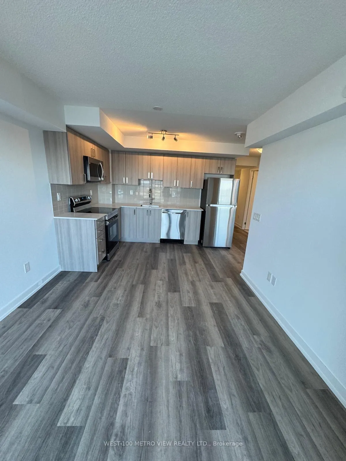 Photo 4 of Unit 1511, 1435 Celebration Drive, Pickering, Bay Ridges — HOMEH