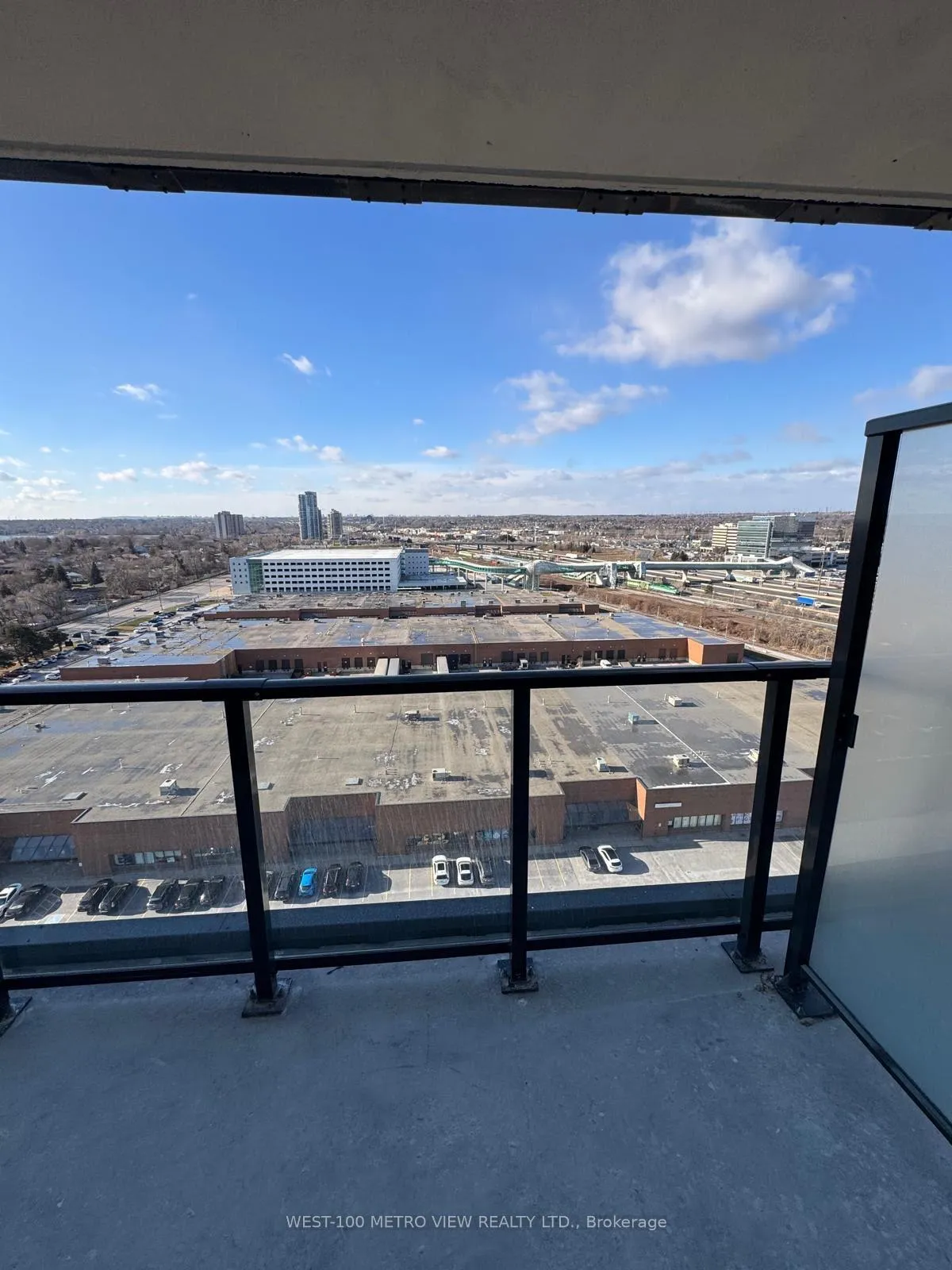 Photo 13 of Unit 1511, 1435 Celebration Drive, Pickering, Bay Ridges — HOMEH