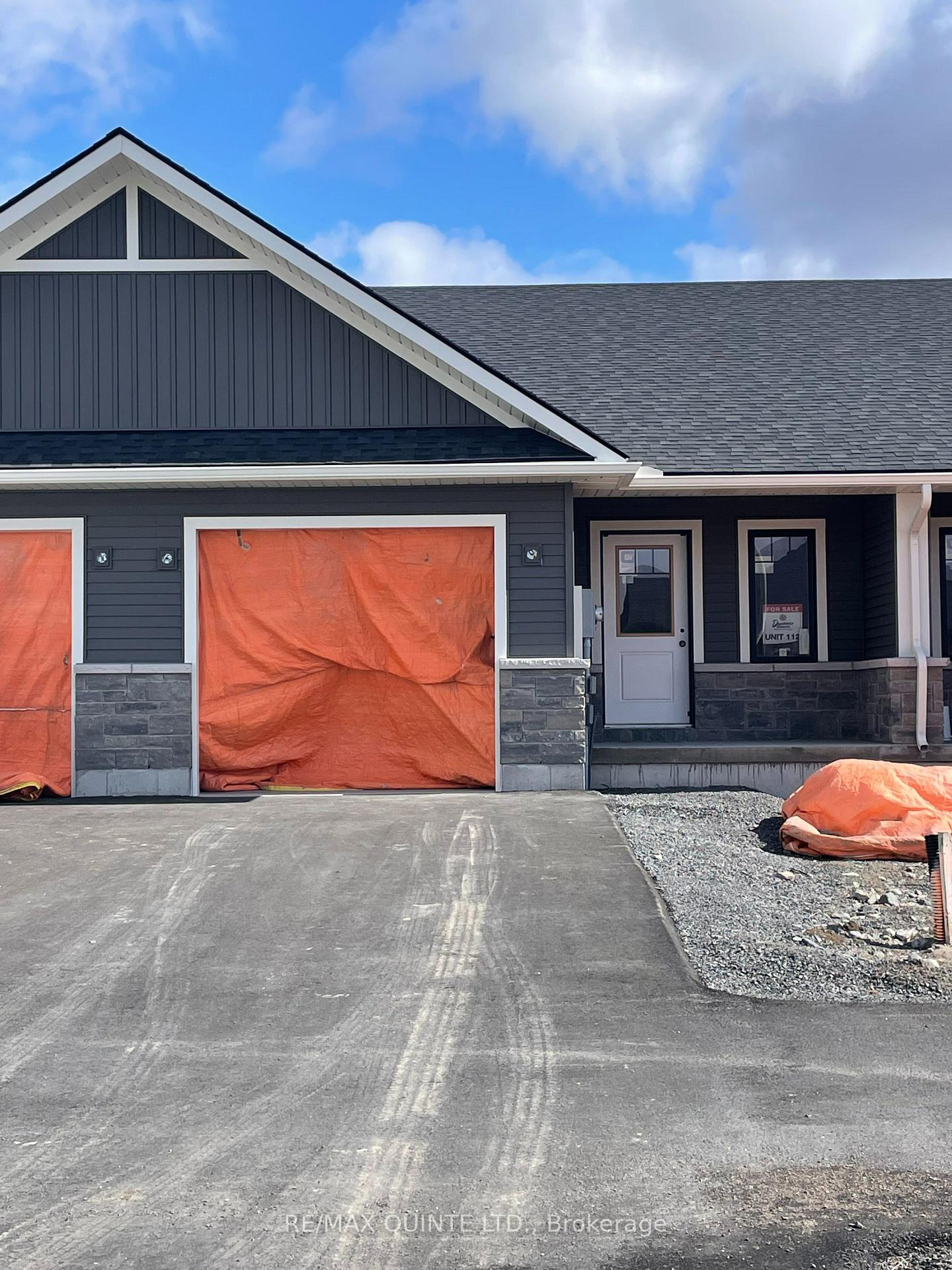 Photo 1 of 61 Sandhu Crescent, Belleville, Belleville Ward — HOMEH