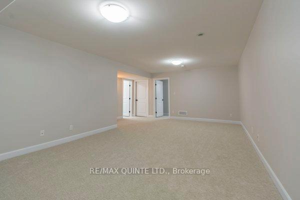 Photo 15 of 61 Sandhu Crescent, Belleville, Belleville Ward — HOMEH