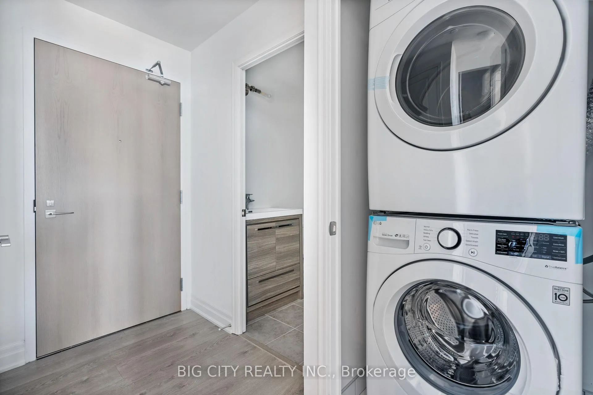 Photo 9 of Unit 515, 18 Rouge Valley Drive W, Markham, Unionville — HOMEH